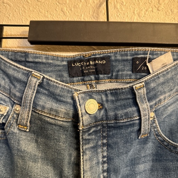 Lucky Brand Skinny Ava Jeans - Picture 2 of 7